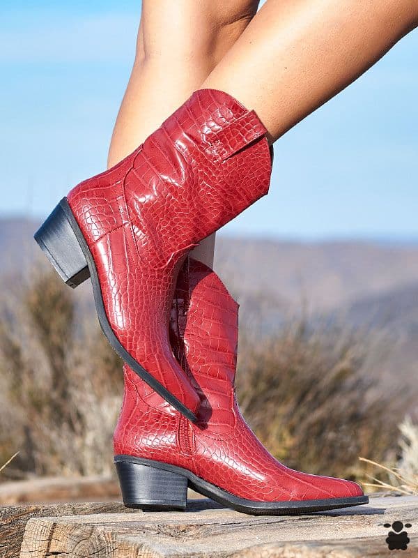 Botines camperos Sevilla rojo