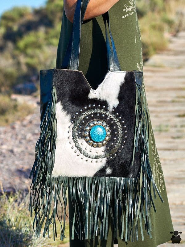 Bolso Bohemio de Piel Blanco y Negro