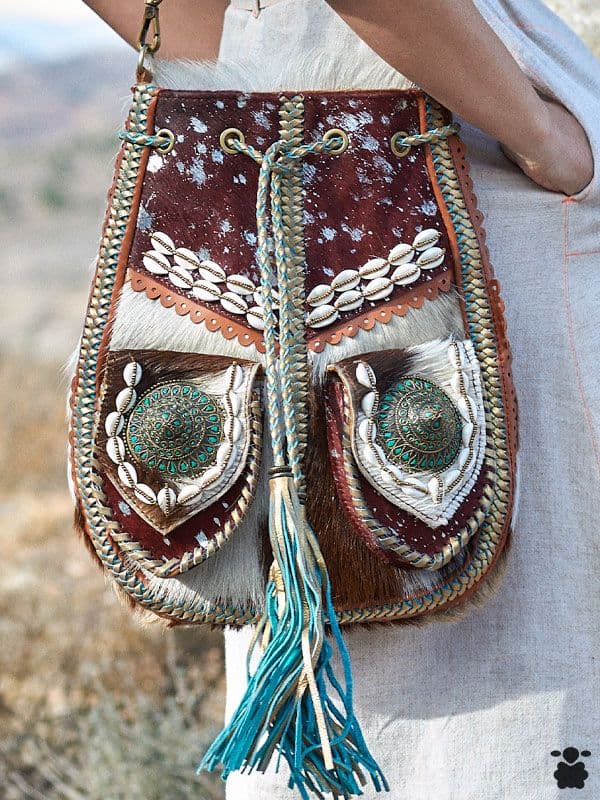 Bolso piel granate y blanco con Caracolas