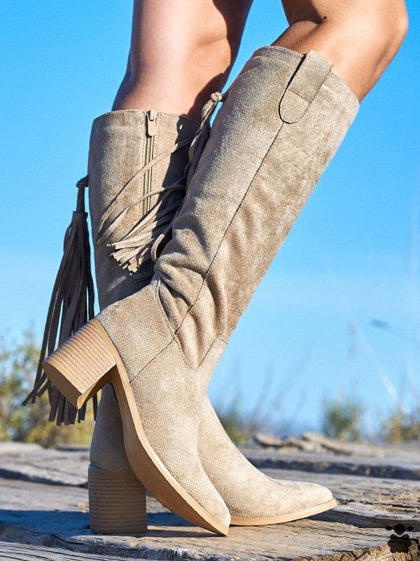 Botas camperas Maripaz beige