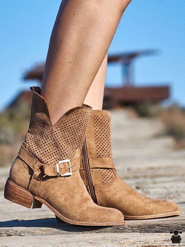 Botas camperas Estepona camel