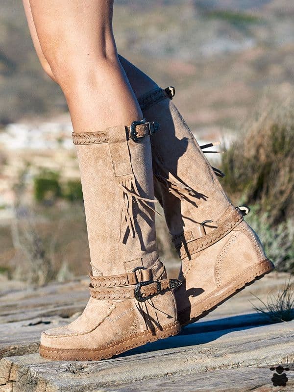 Botas altas boho Atossa Beige