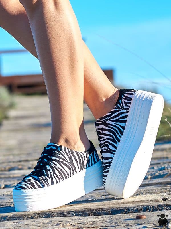 Deportivas boho Madrid cebra
