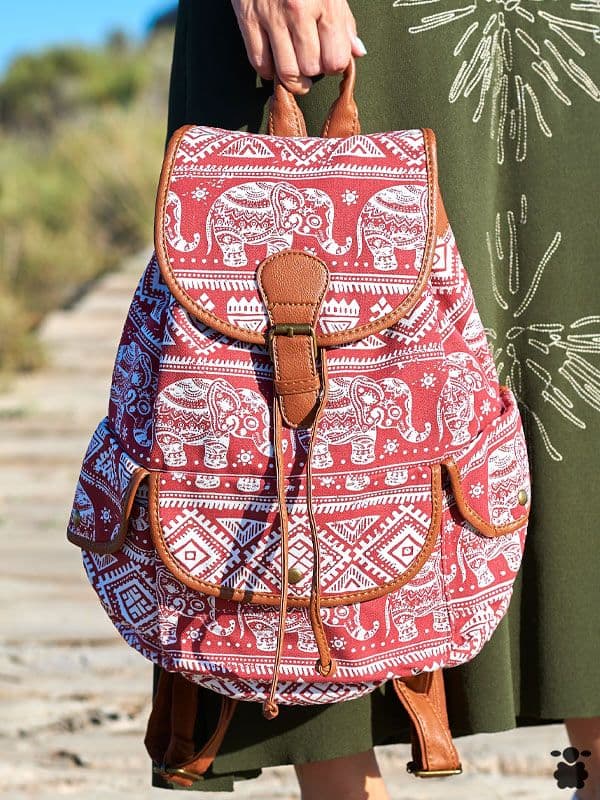 Mochila Bohemia Elefantes Roja
