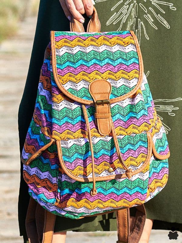 Mochila bohemia colorida