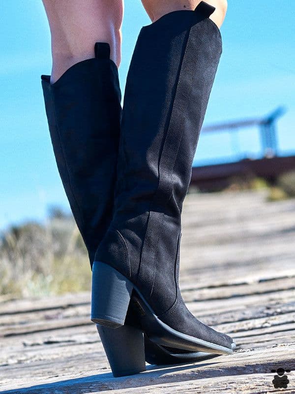 Botas camperas Altea negro