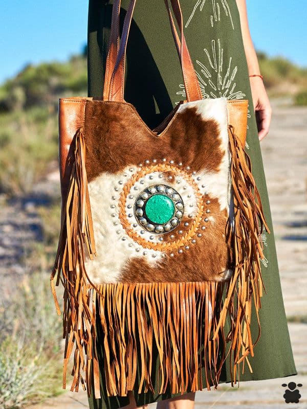 Bolso Bohemio camel y blanco con flecos