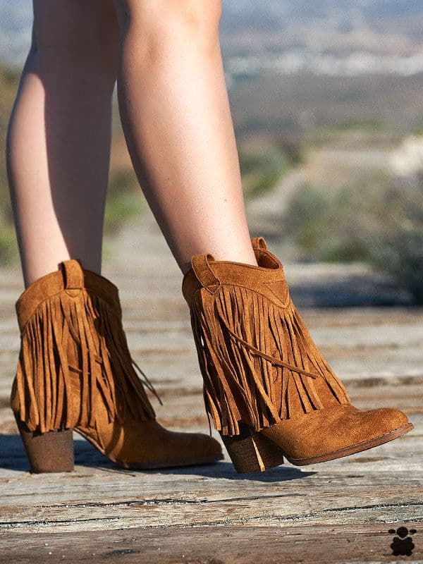 Botas camperas Serrells camel
