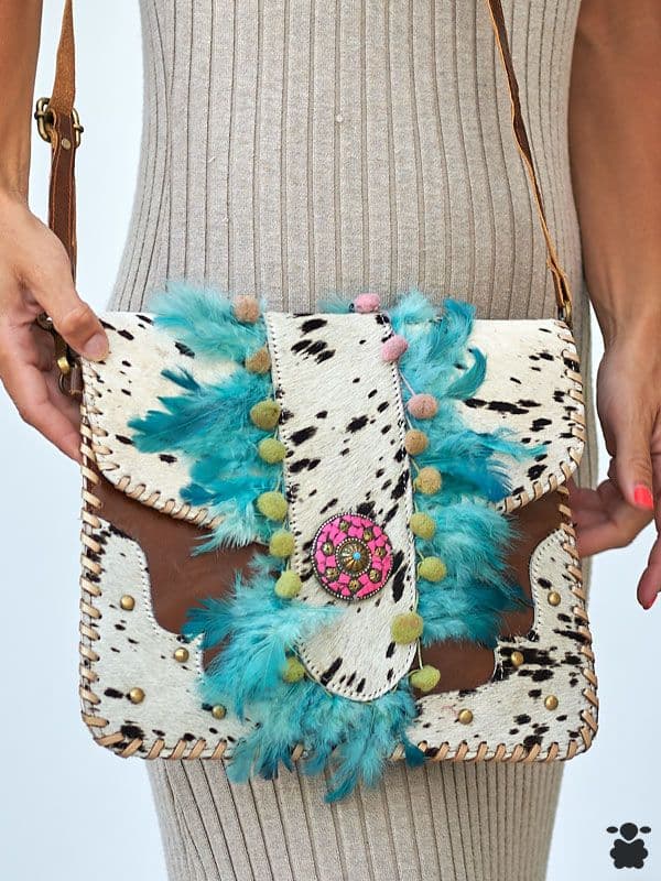 Bolso Boho Piel Plumas Azul Rosa