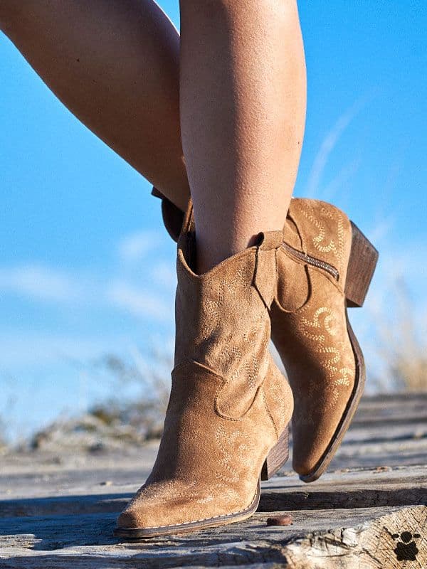 Botines cowboy Plazanorte camel