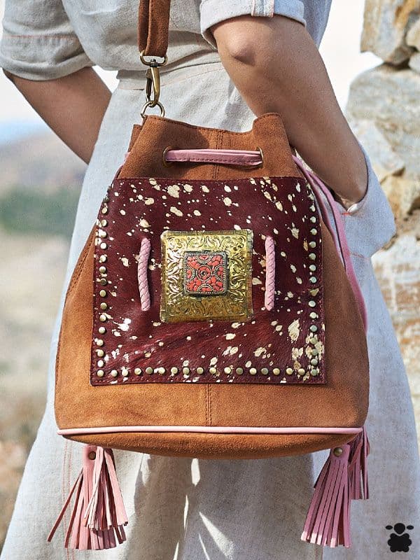 Bolso boho burdeos y camel