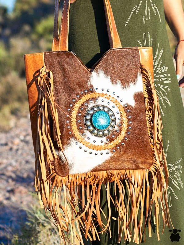 Bolso Bohemio camel y blanco flecos