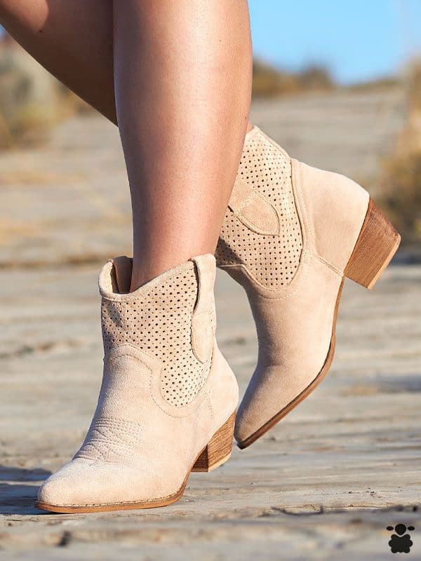 Botines camperos Annie beige
